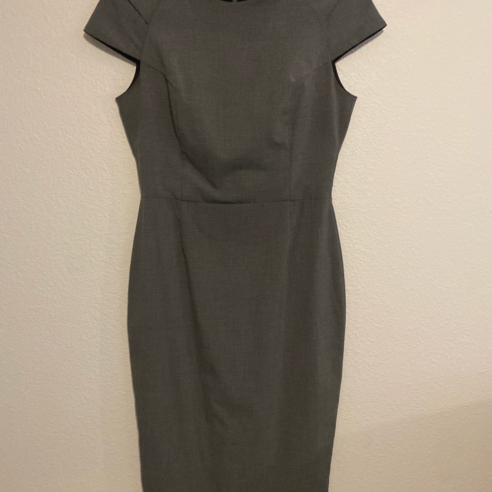 Zara Basic Gray Formal Cap Sleeves Shift Dress Si… - image 4